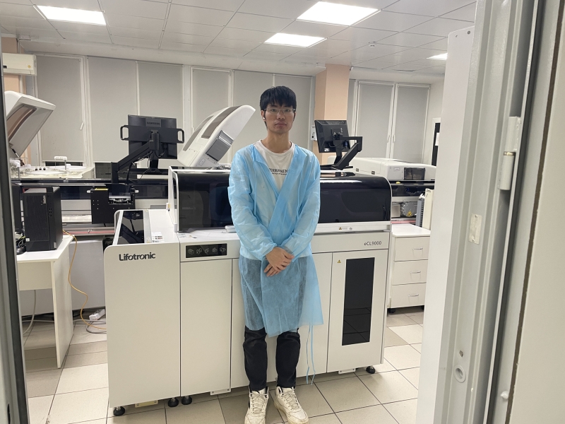 003 003